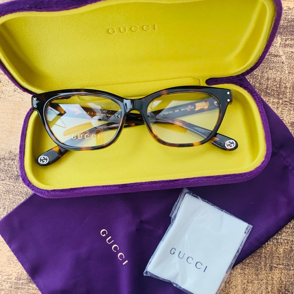 GUCCI Glasses GG0570O - Size 52 - Havanna